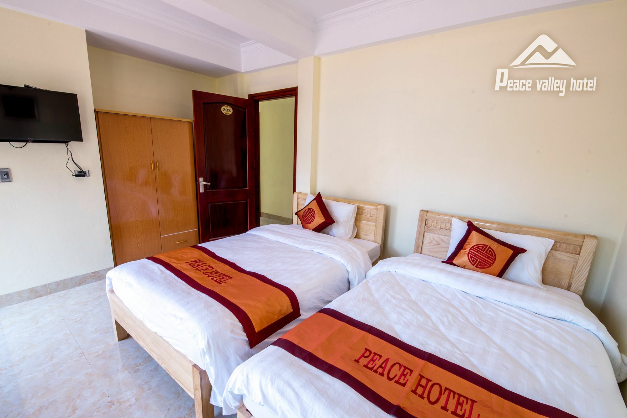 Peace Valley Hotel Sa Pa Exterior photo